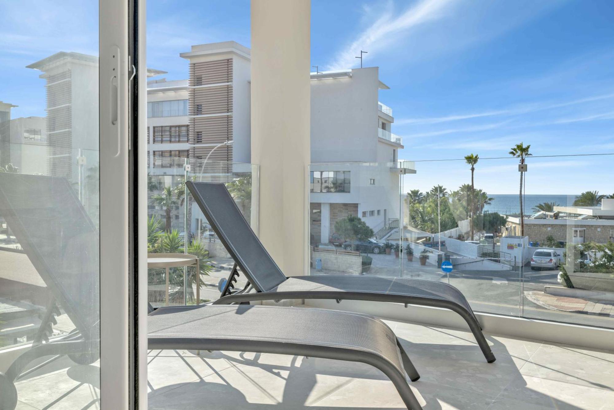 Apartamento Phaedrus Living: Seaview Luxury Flat Limnaria 150 Paphos Exterior foto