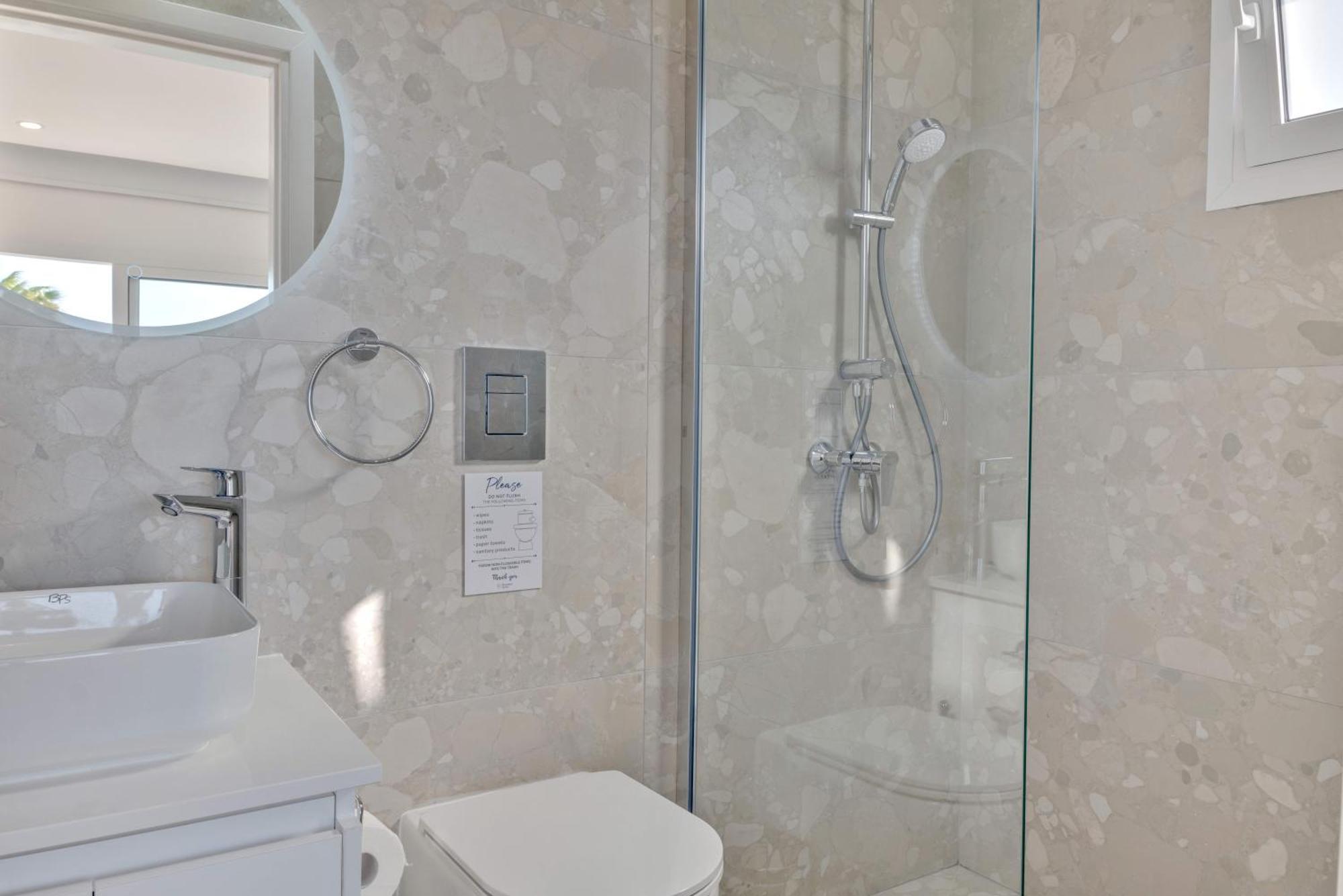 Apartamento Phaedrus Living: Seaview Luxury Flat Limnaria 150 Paphos Exterior foto