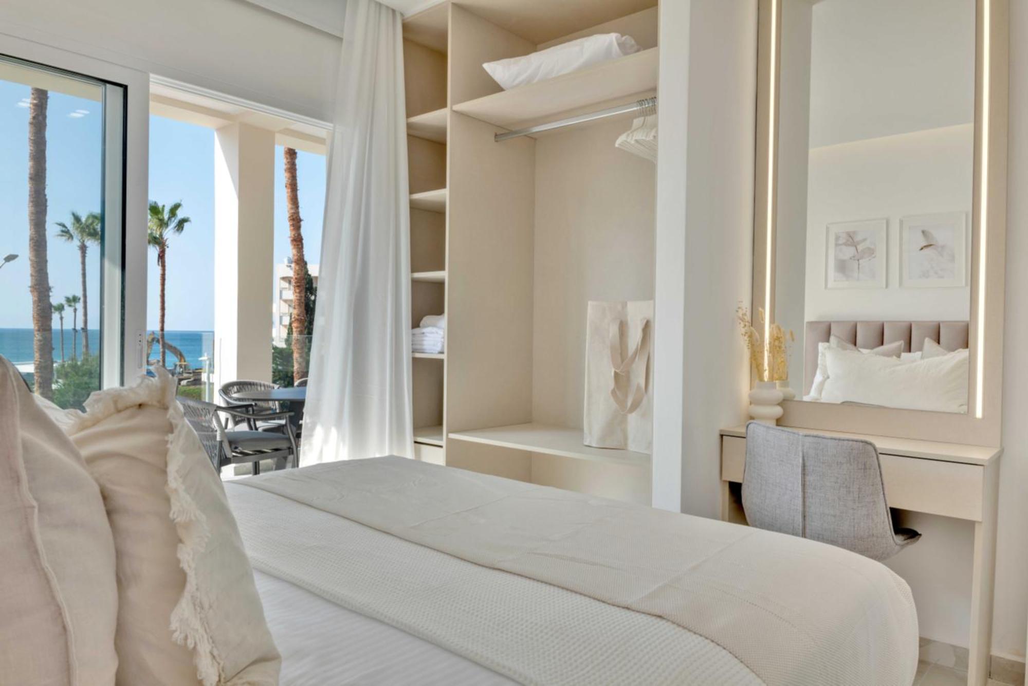 Apartamento Phaedrus Living: Seaview Luxury Flat Limnaria 150 Paphos Exterior foto